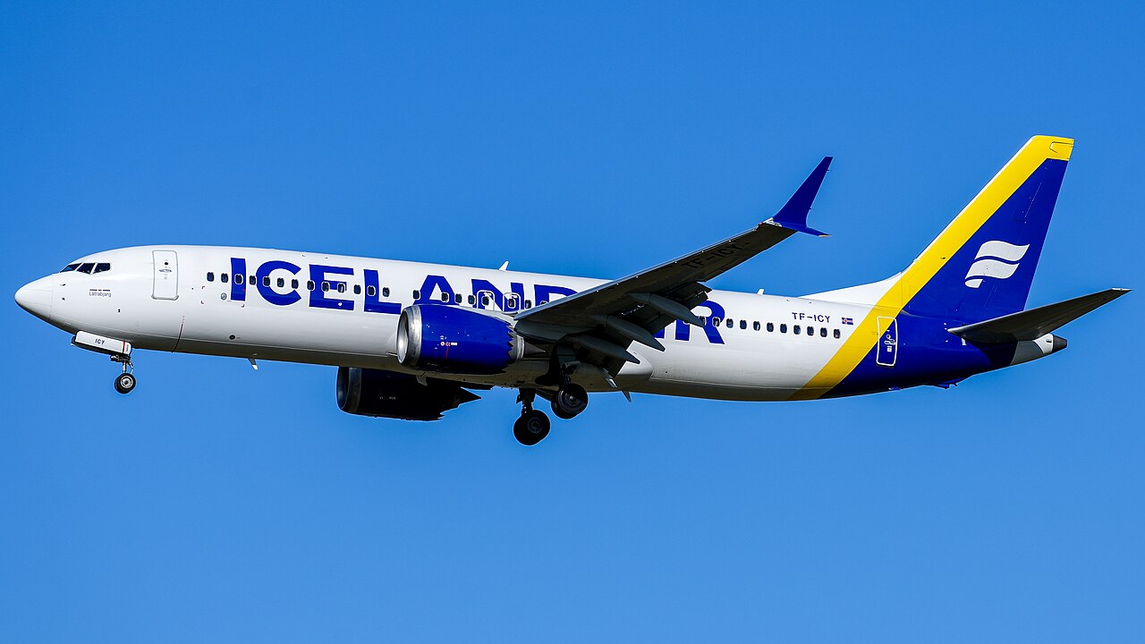 Boeing 737