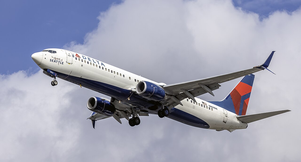 Boeing 737