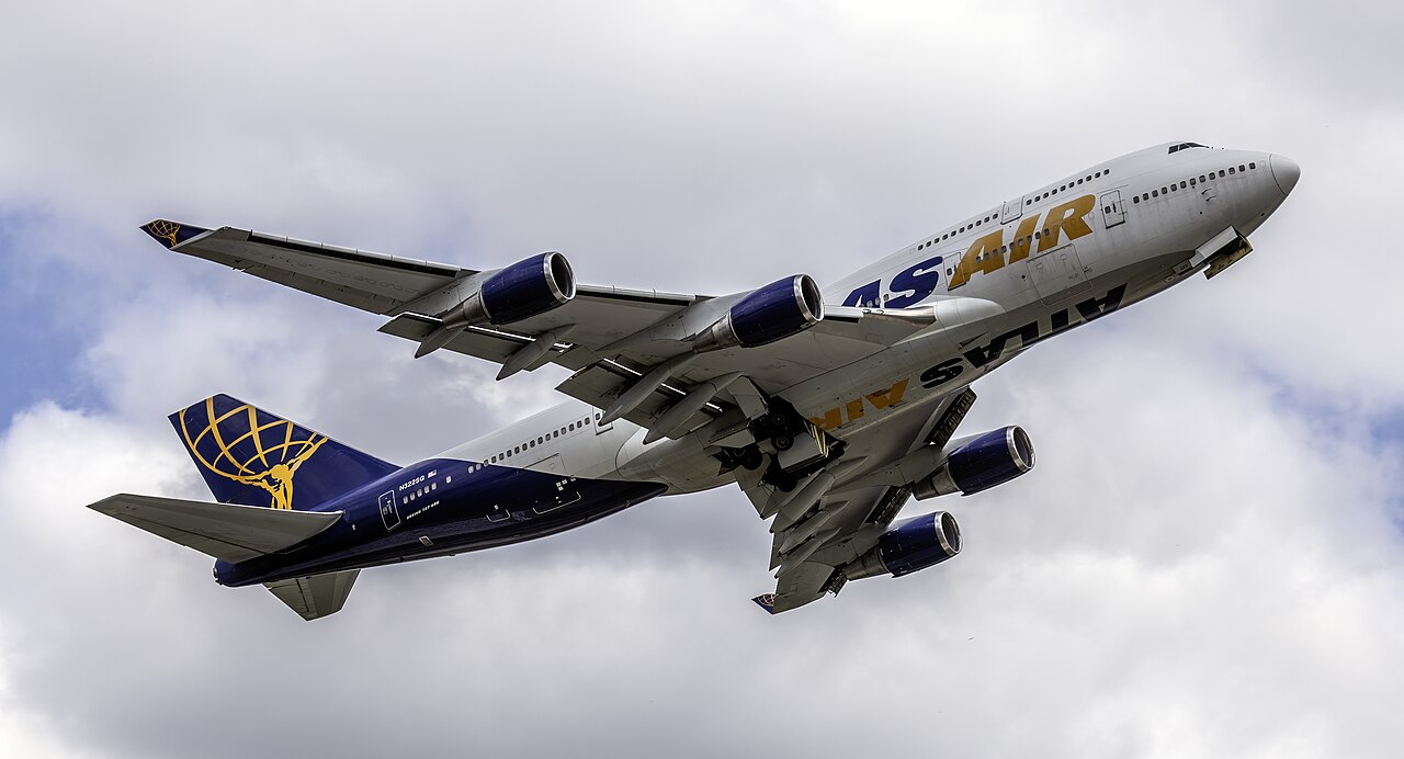 Boeing 747