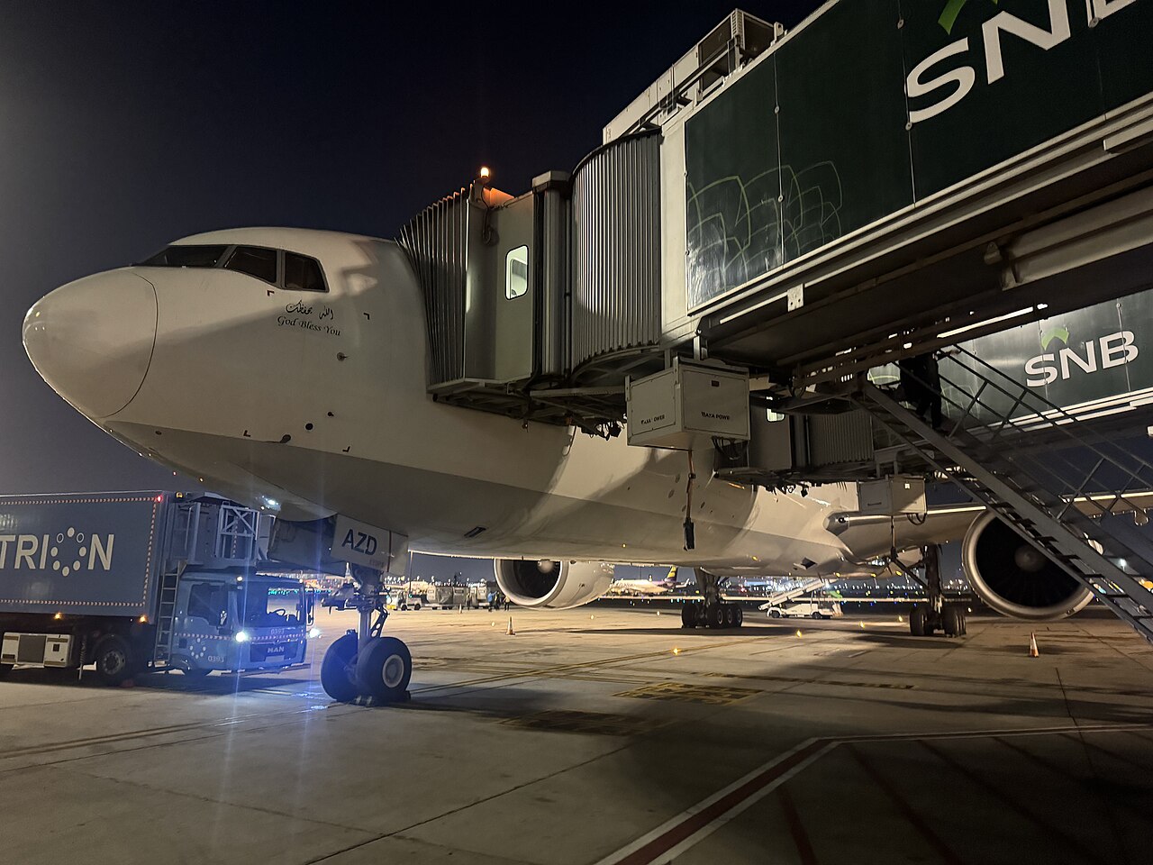 Boeing 777