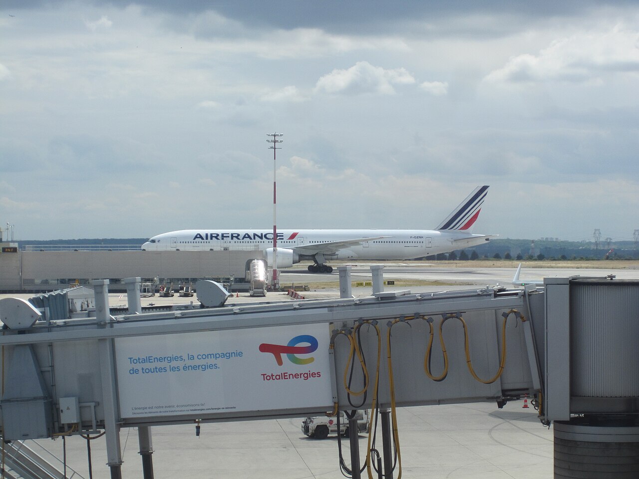 Boeing 777